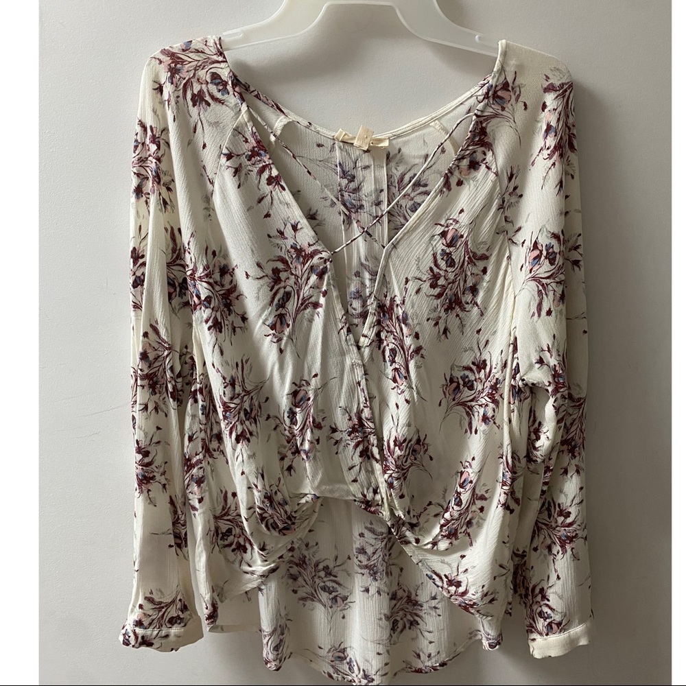 Illa Illa floral blouse!